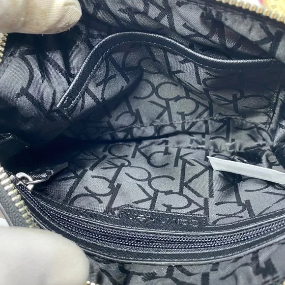 Calvin Klein Black Leather Wristlet - Picture 6 of 8